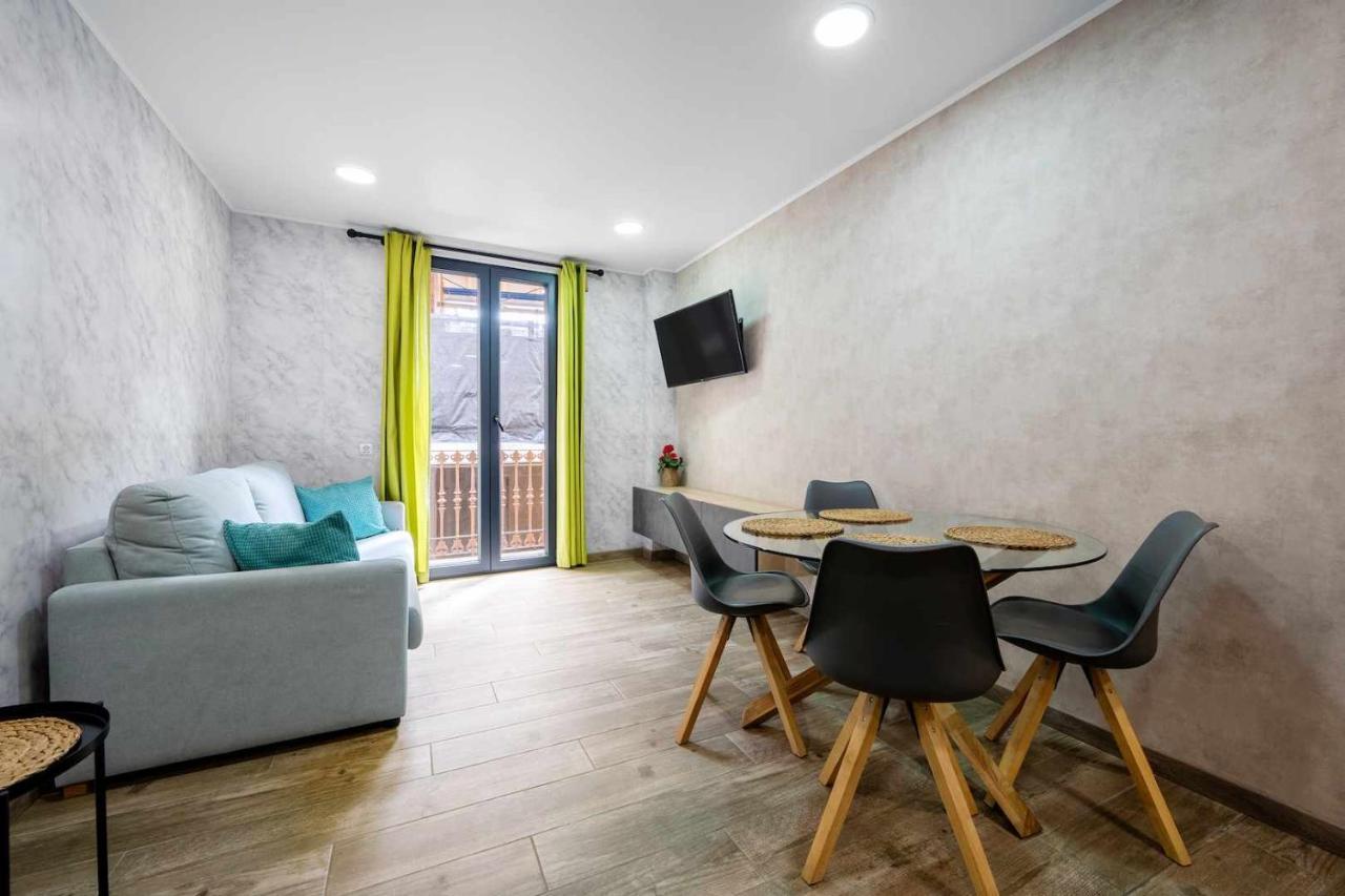 Apartments Lilia Reus Kamer foto